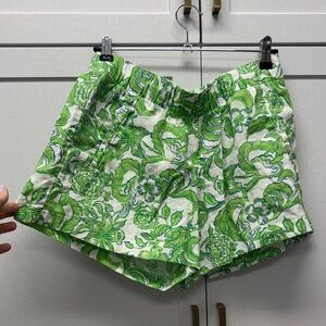 Lilly Pulitzer Lilo shorts